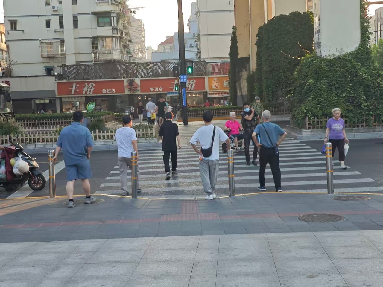 P瞿溪路旺铺直租！无转让费双门头，多小区环绕，客源无忧！-3
