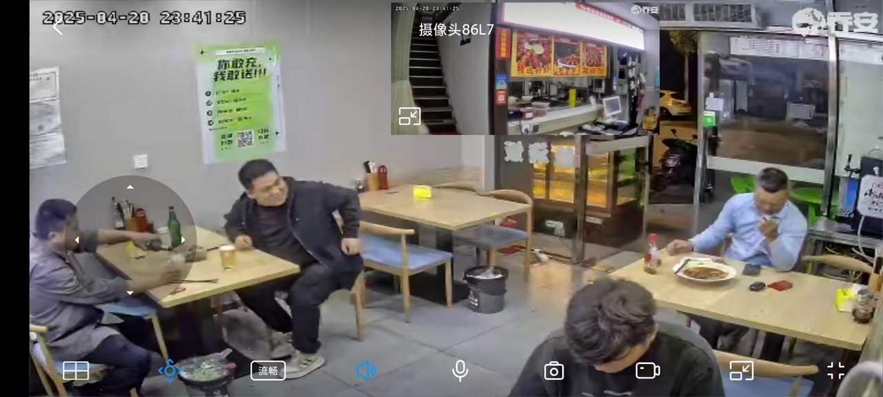 嘉定安亭酒店旁边拐角餐饮店转让！可外摆 小区公寓密集人流大-4
