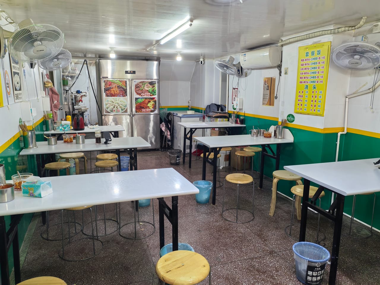 杨浦控江路餐饮店转让！独立厨卫有阁楼近学校居民楼医院人气旺-8