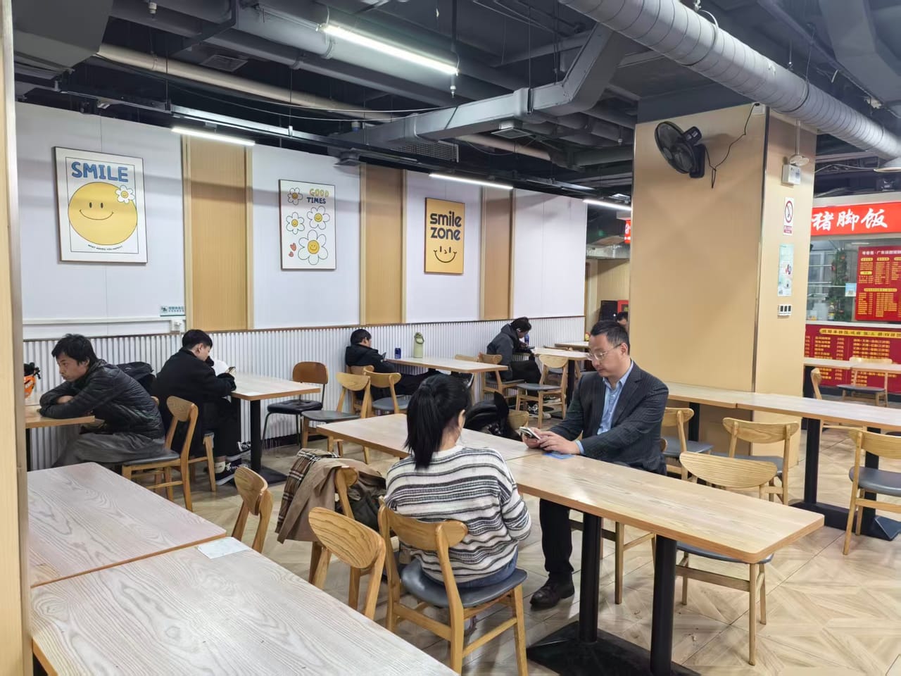 四川北路外卖店转让！带账号资源渠道，转同行，商圈成熟位置佳-3