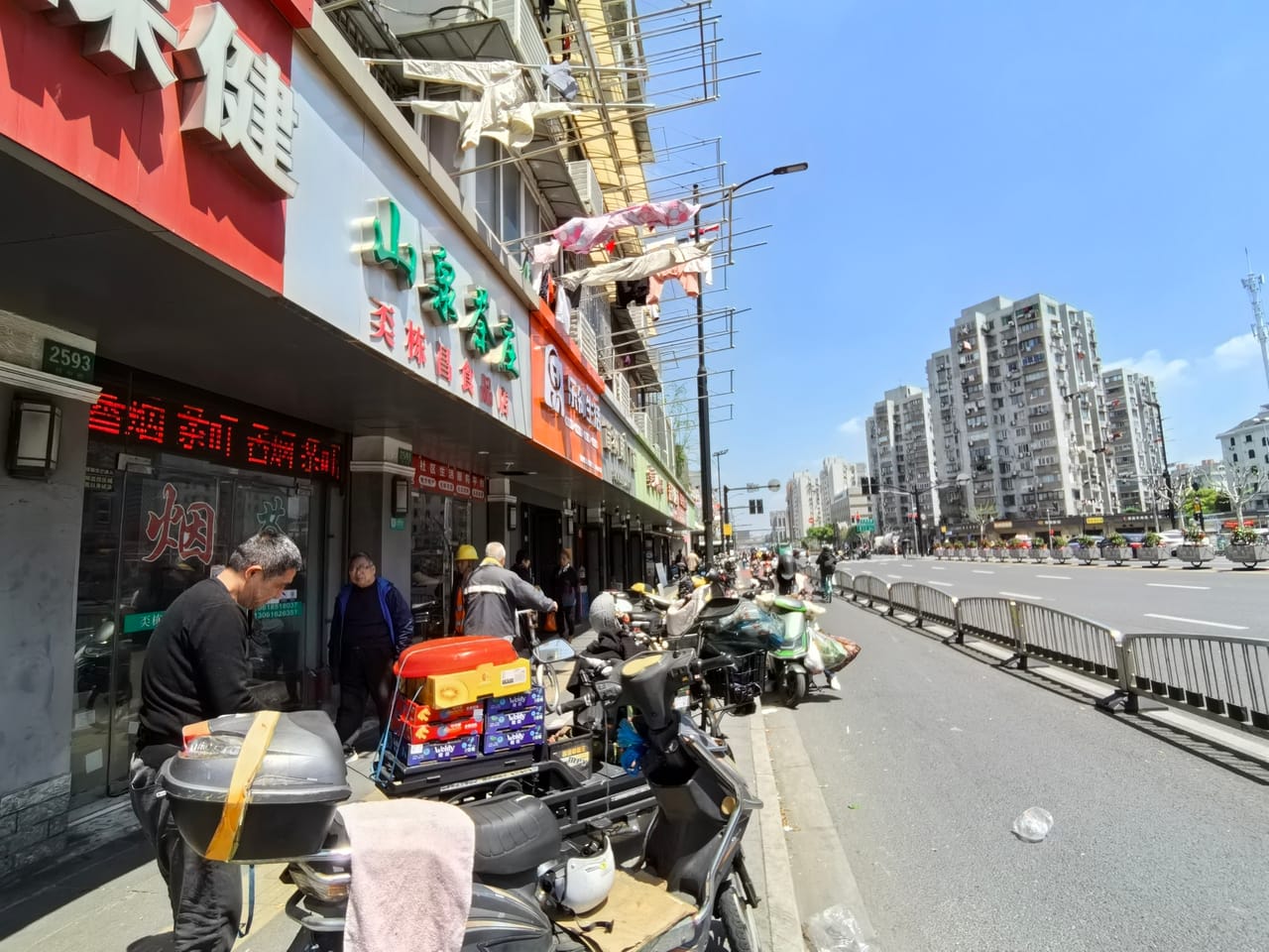 静安场中路菜市场门口旺铺转让！除重餐饮都可附近小区公寓学校-6