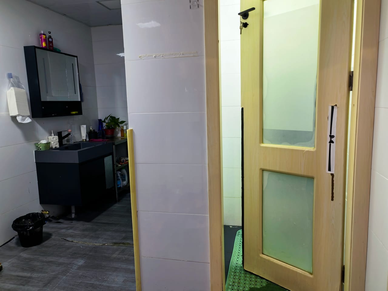 泗凤公路美容院转让！带会员，接手即可盈利！多小区环绕位置佳-7