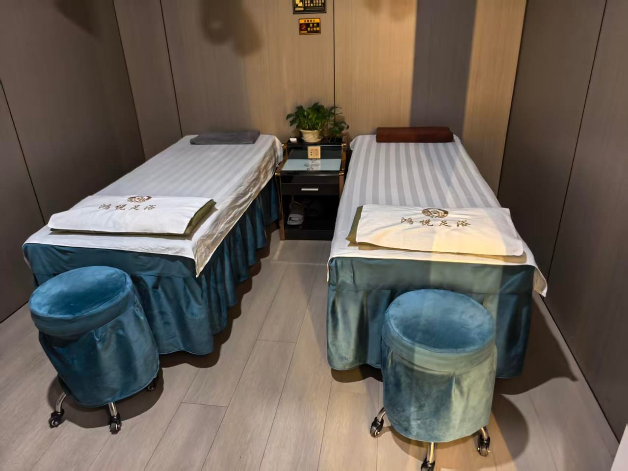 聚丰园路足浴店转让 ！带客源转同行，5个包间！ 多小区分布-6