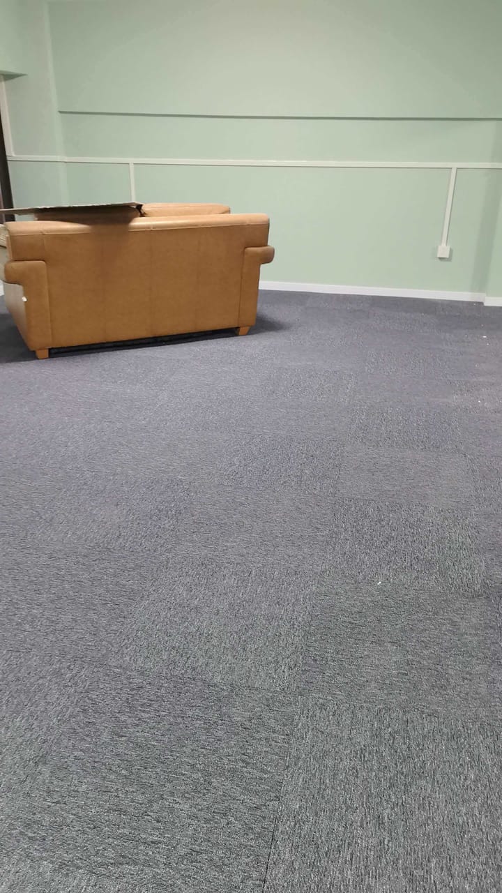 青浦新城地铁站旺铺二楼出租！房东直租适合网店办公等等-5