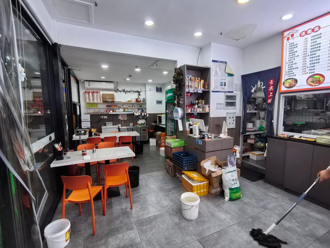 普杰路旺铺转让！门头宽，多小区商务楼分布，人流量大位置佳-3