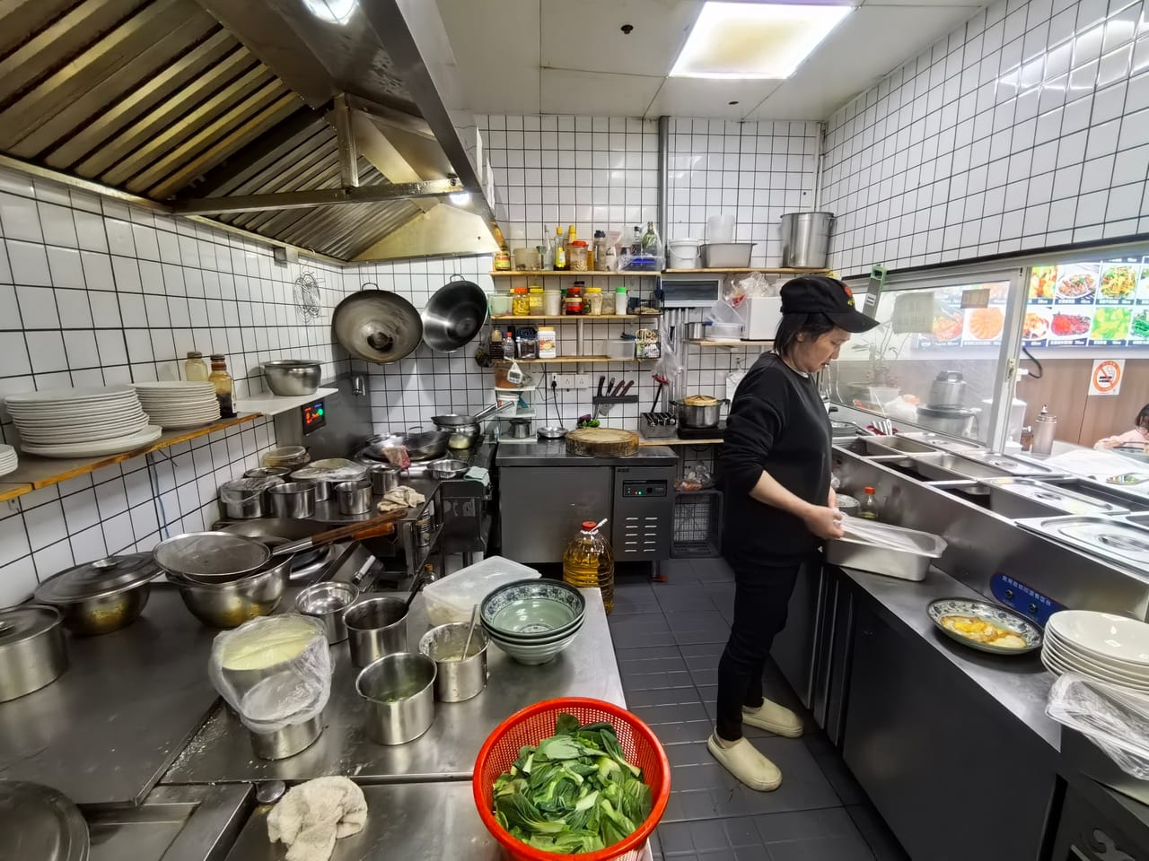 普杰路旺铺转让！门头宽，多小区商务楼分布，人流量大位置佳-4