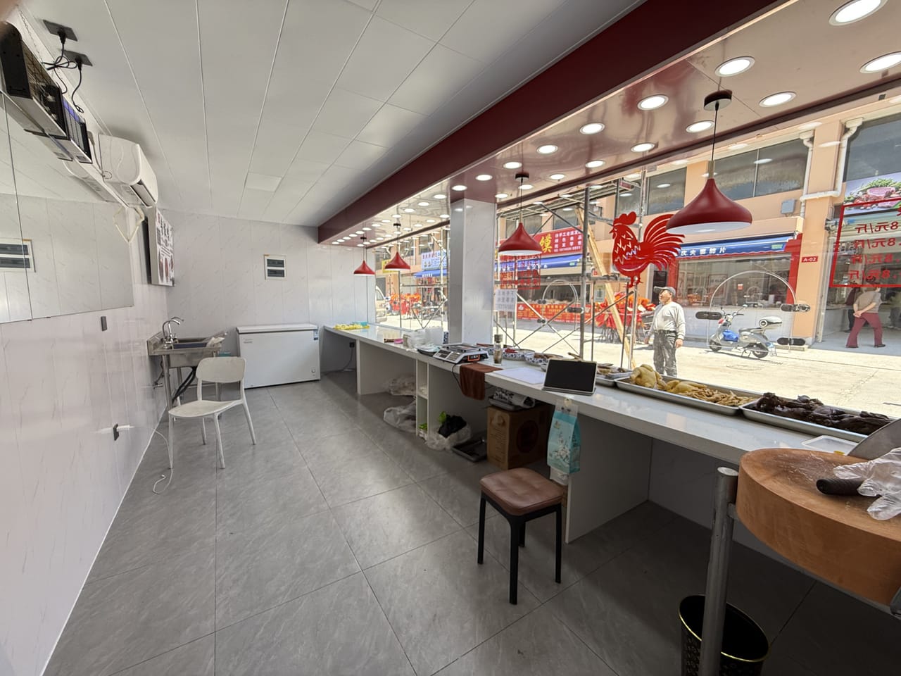 川周公路菜市场门口店铺转让！4800/月，多小区分布位置佳-5