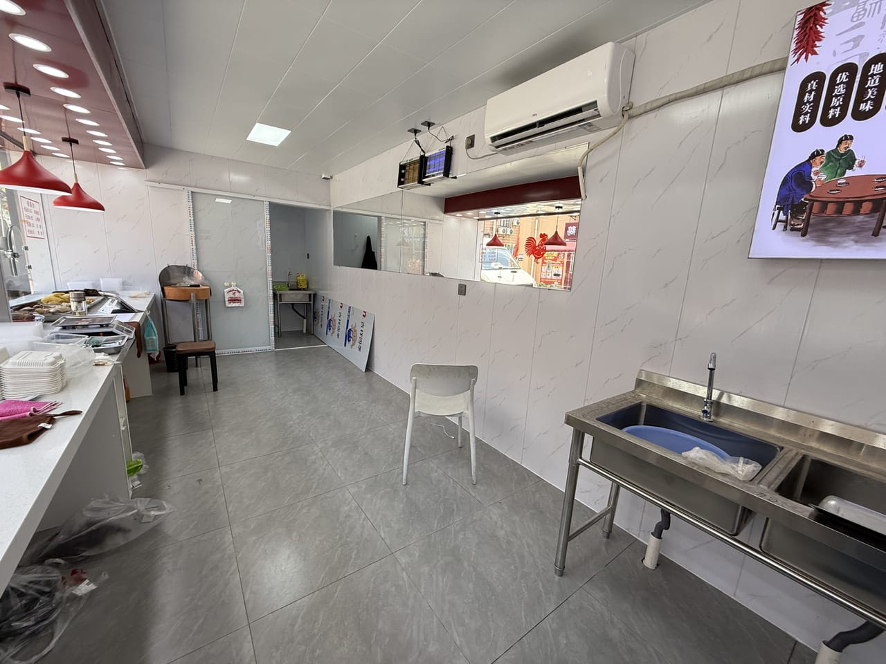 川周公路菜市场门口店铺转让！4800/月，多小区分布位置佳-6