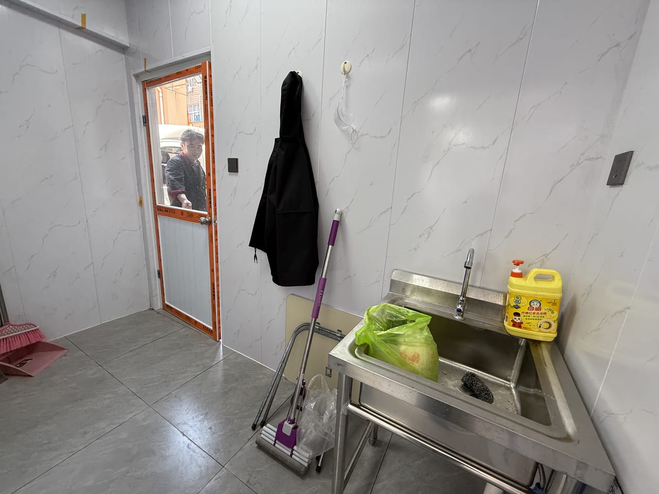 川周公路菜市场门口店铺转让！4800/月，多小区分布位置佳-7