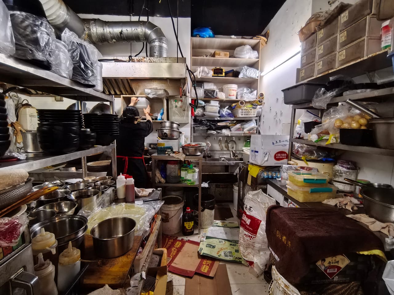 吾悦广场旺铺转让！有天然气，多小区分布，餐饮氛围好位置佳-4