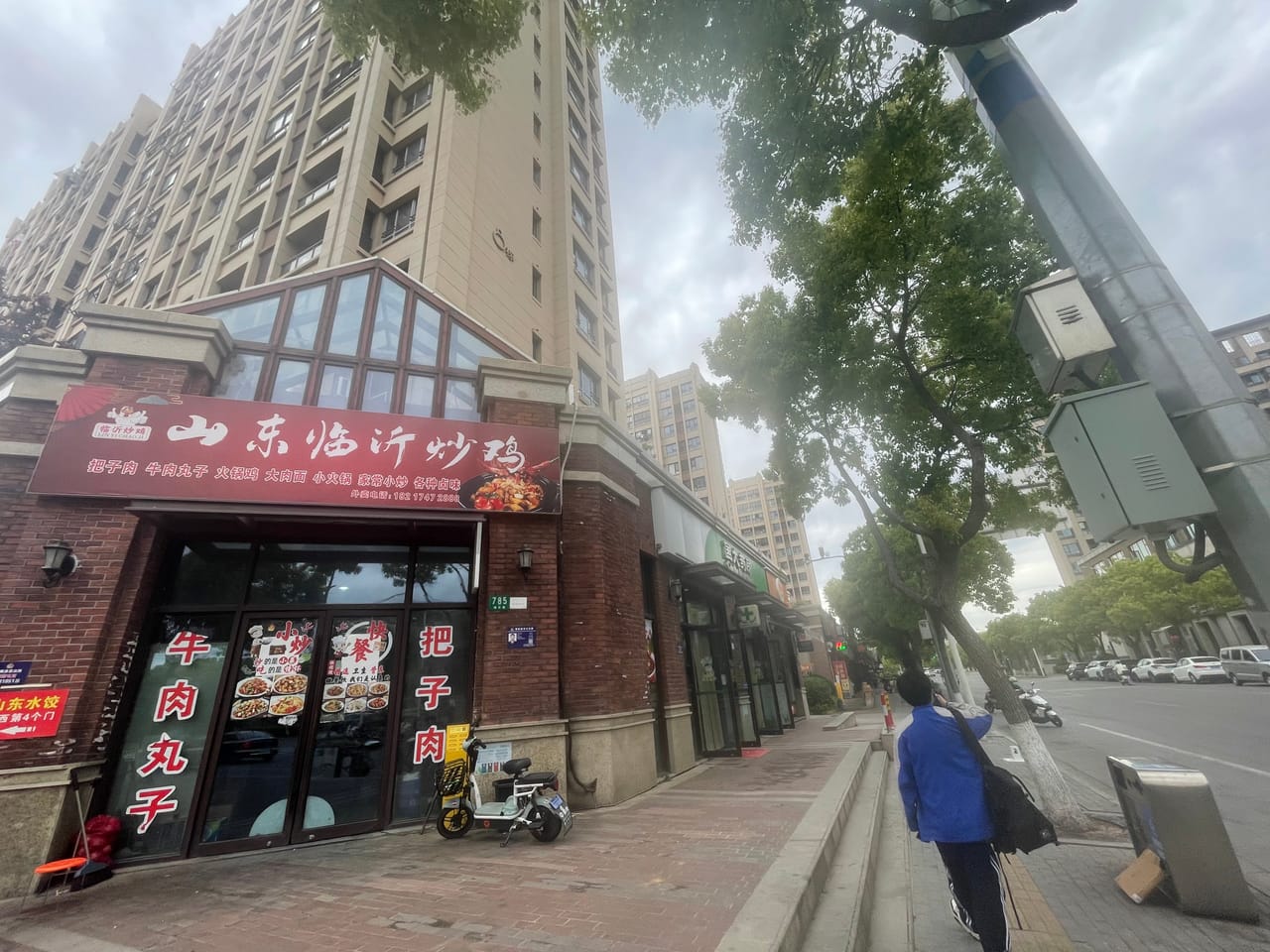 潮乐路旺铺转让！十字路口拐角处，多小区分布，人流量大-4