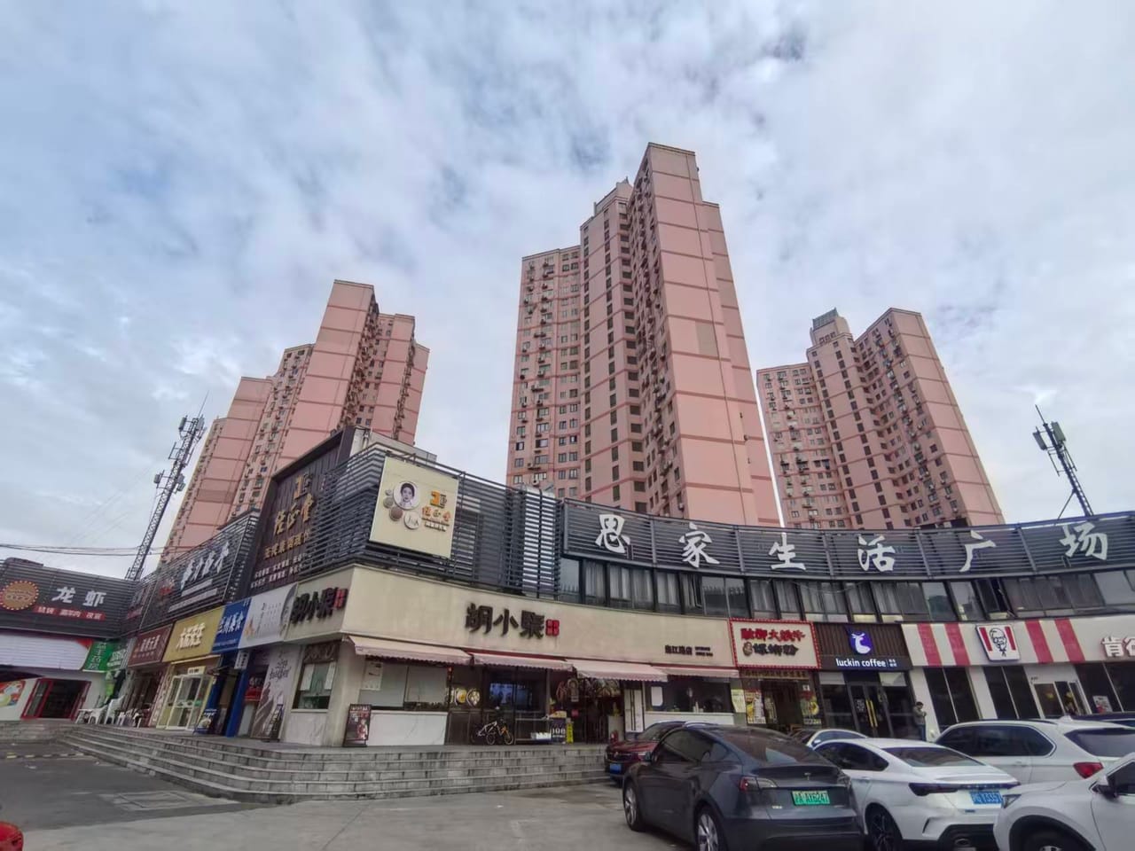 宝山海江路旺铺直租！十字路口成熟商圈学校商务楼广场人流量大-9
