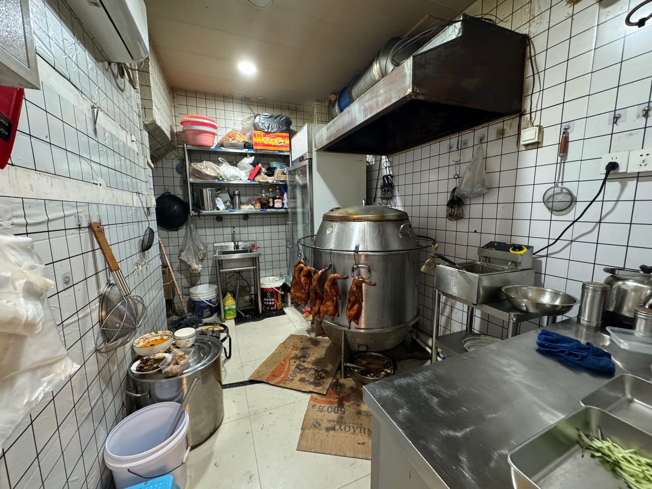 闵行七宝菜市场沿街熟食店转让！可明火附近成熟居民人流量大-9