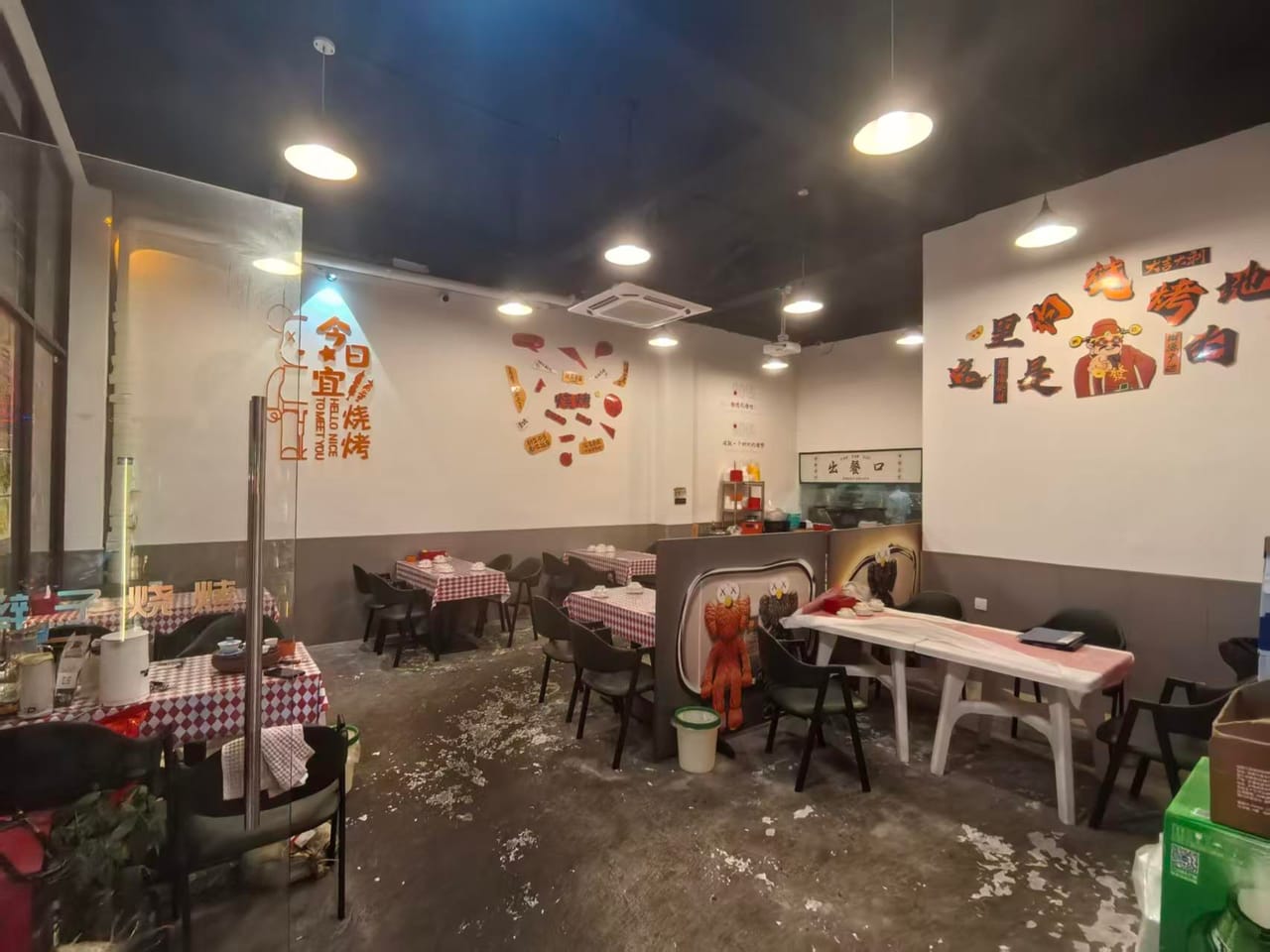 宝安公路旺铺转让！双开门带外摆，周边多小区分布，夜宵氛围好-4