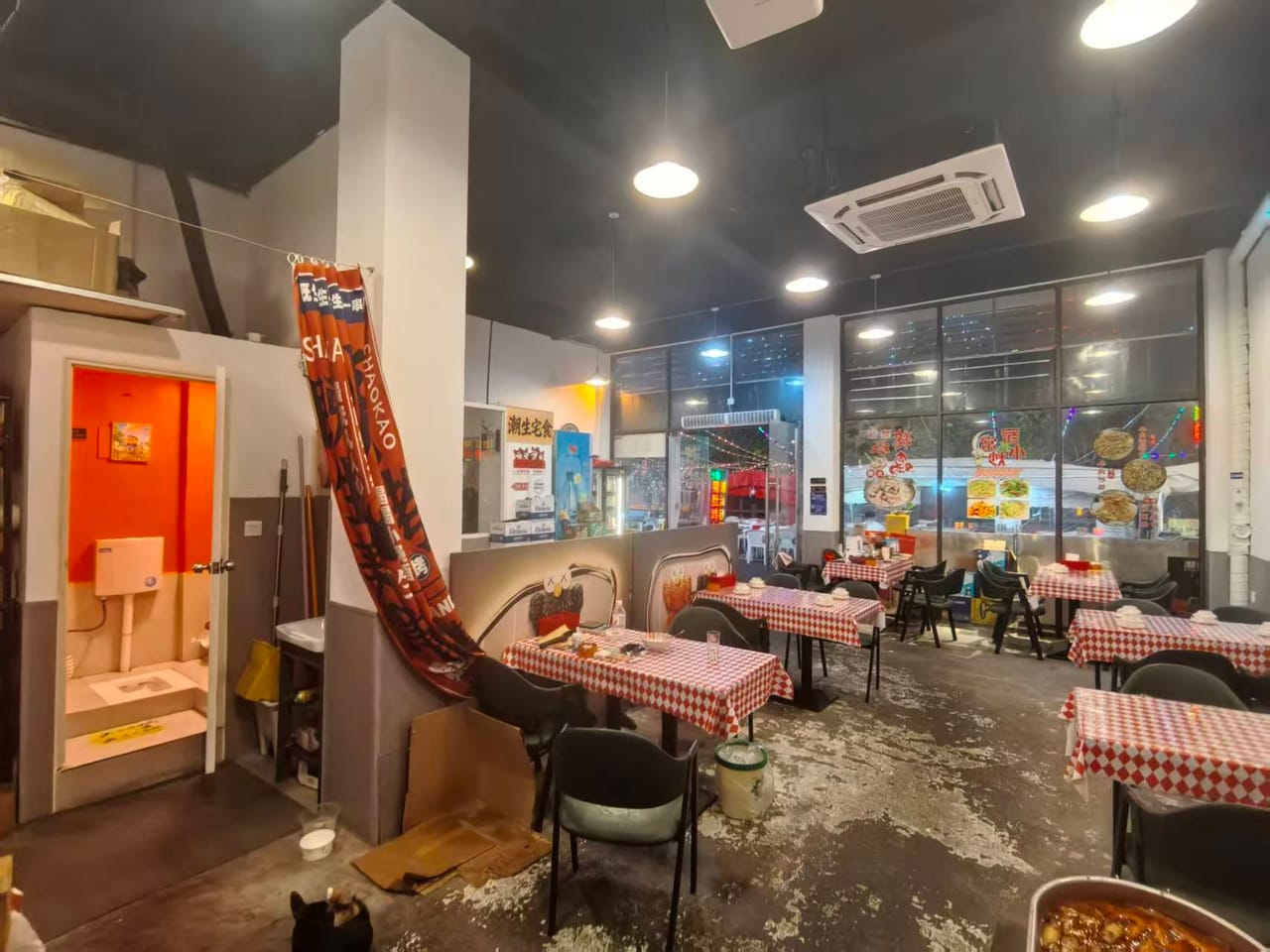 宝安公路旺铺转让！双开门带外摆，周边多小区分布，夜宵氛围好-9