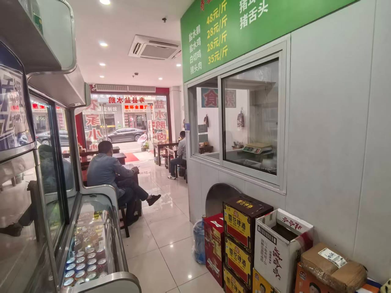 银都路旺铺转让 多小区商务分布，5000/月 带天然气-7