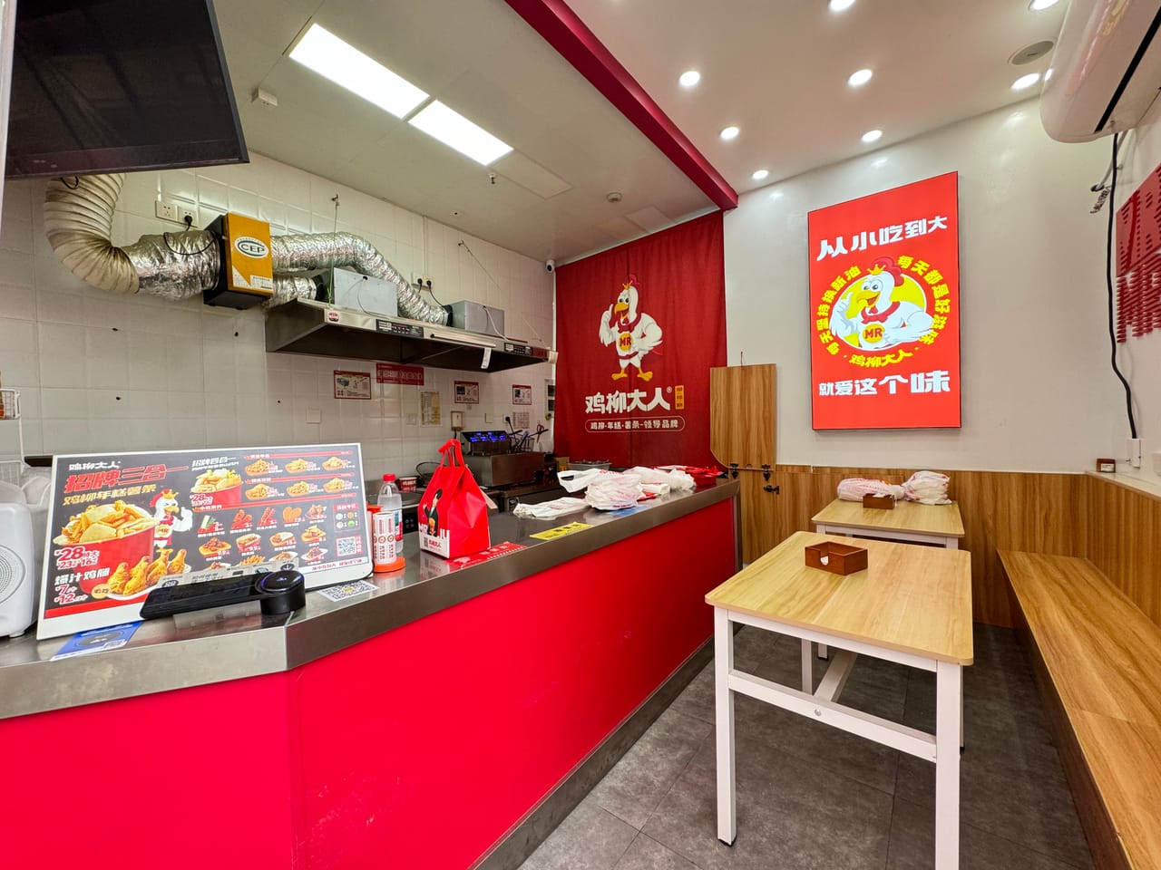 闵行虹梅南路广场沿街店转让！附近成熟公寓商务楼人流量大-2