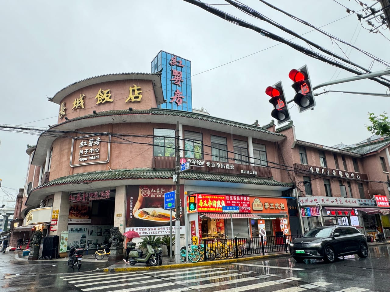 杨浦眉州路月租4千旺铺分租！近地铁商务小区学校密集人流量大-9