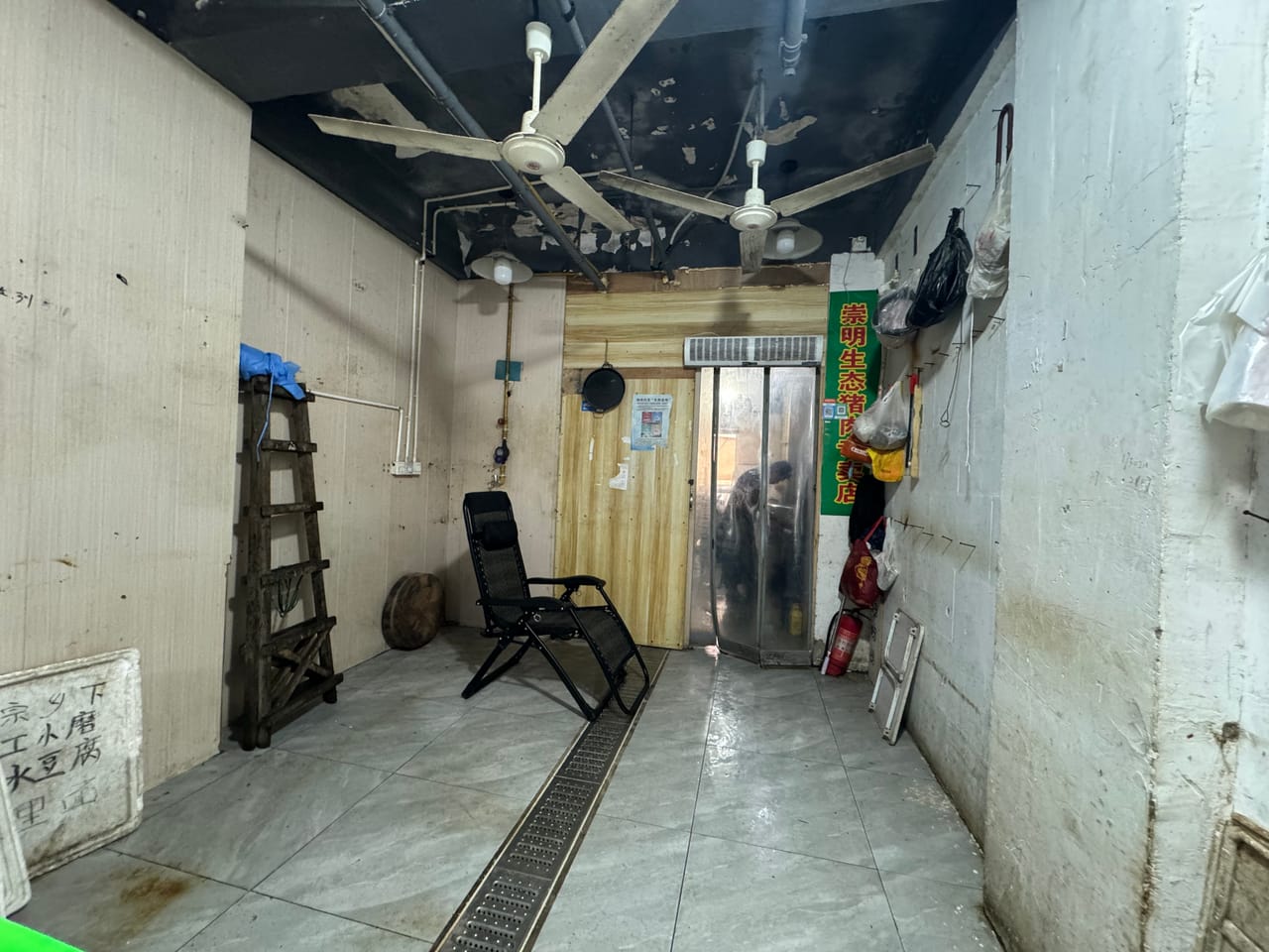 杨浦眉州路月租4千旺铺分租！近地铁商务小区学校密集人流量大-5