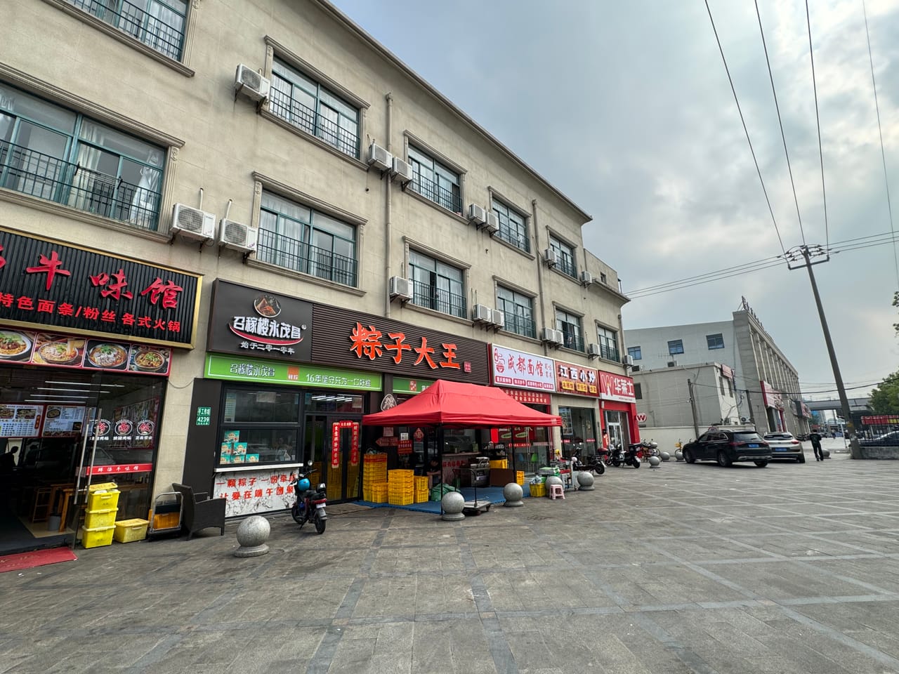 闵行浦江镇近地铁商务楼沿街餐饮店转让！上下班必经之地人流大-10