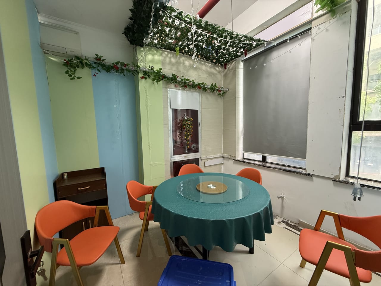 嘉定安亭镇餐饮店转让！地铁口直达附近园区公寓密集人流量大-3