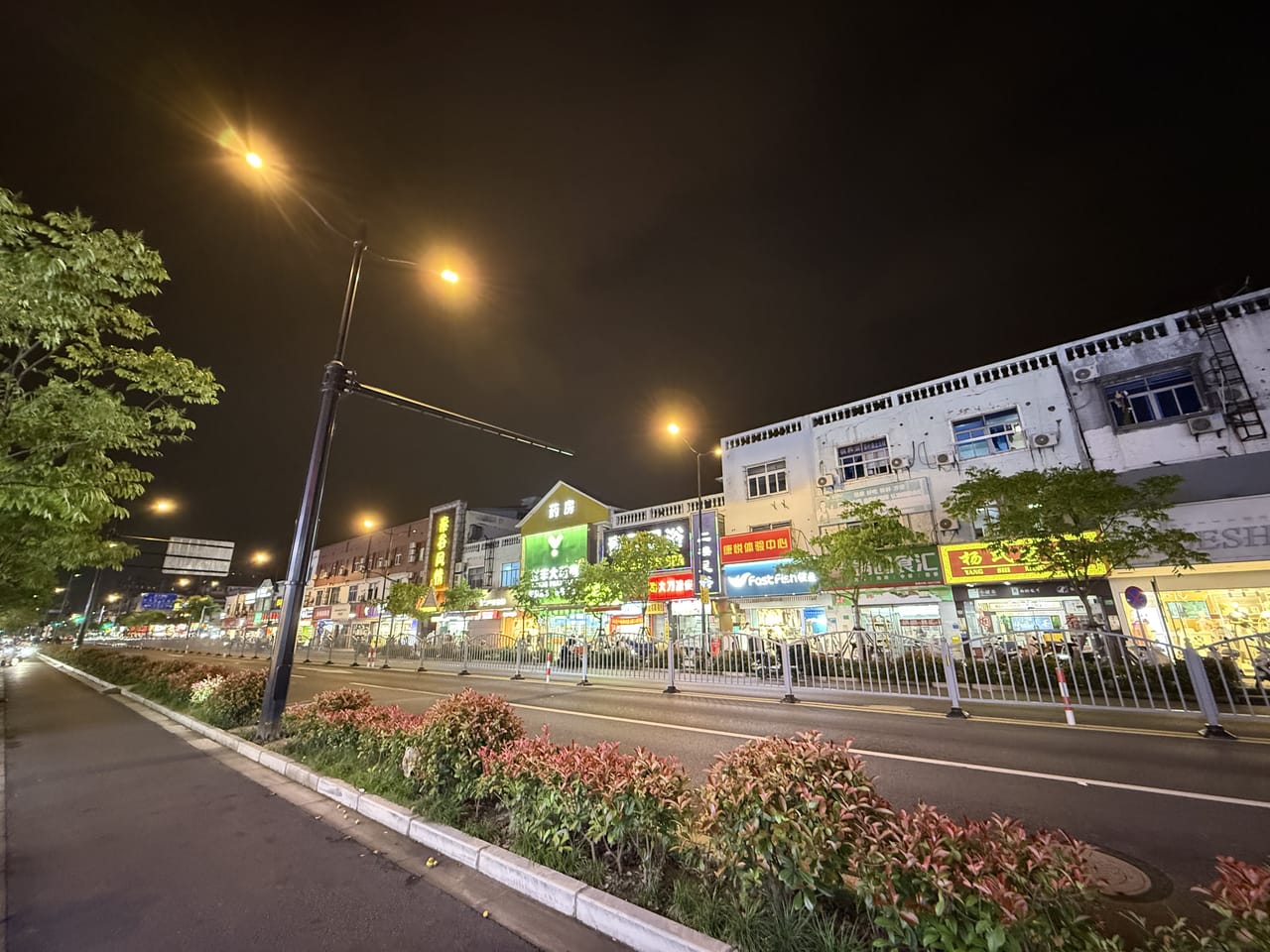 浦东张江餐饮店转让！两层带阁楼可住 附近学校小区公寓密集-10