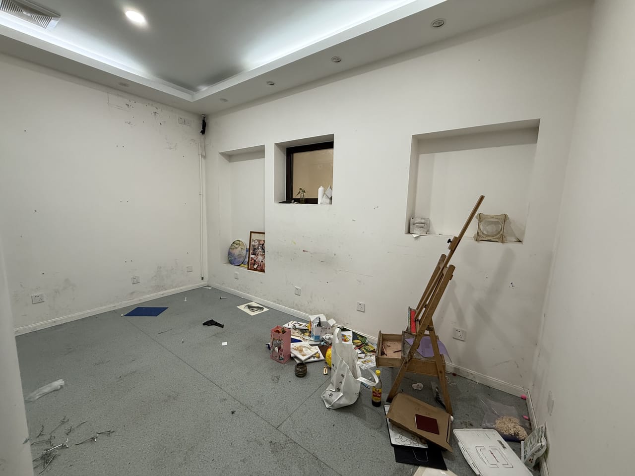 浦东商城路旺铺出租!赠送小阳台，可单租可整租 学校公寓密集-9