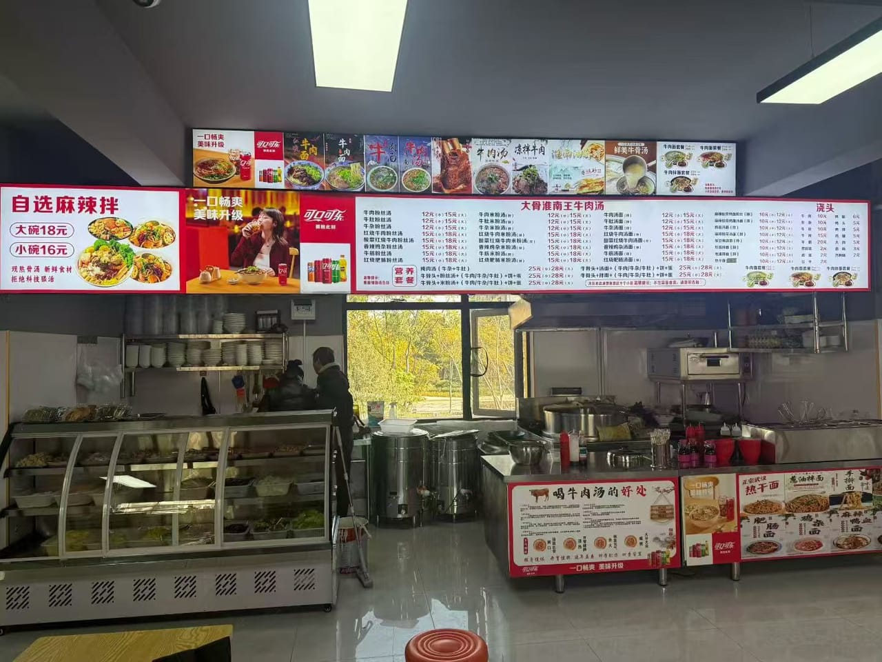 顾唐路美食城招租！堂食+外卖，订单量稳定，商圈成熟人流量大-3