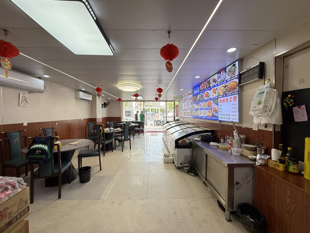 宝山杨行镇双开可外摆餐饮夜宵店转让！小区公寓密集消费稳定-2