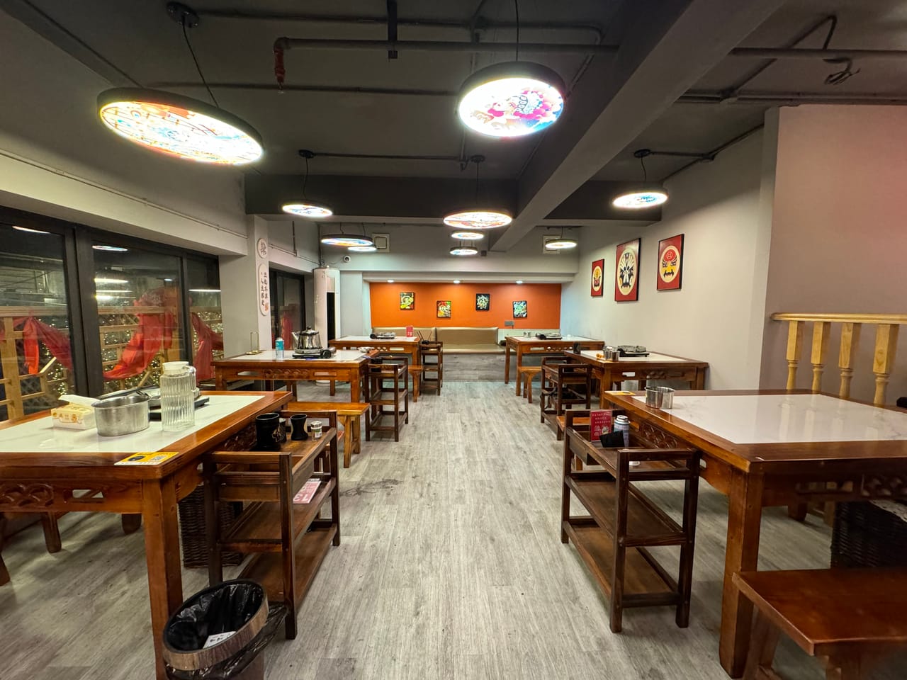 门宽十多米 宝山淞兴路热闹商圈餐饮火锅店转让！商住一体化-8