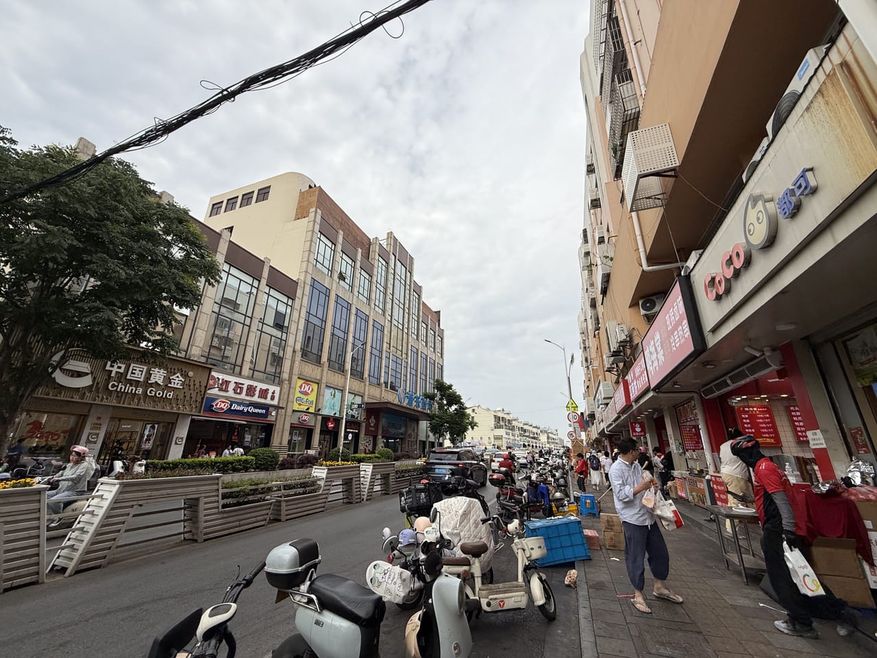 浦东东门大街餐饮卤味店转让！步行街配套医院客源无忧-7
