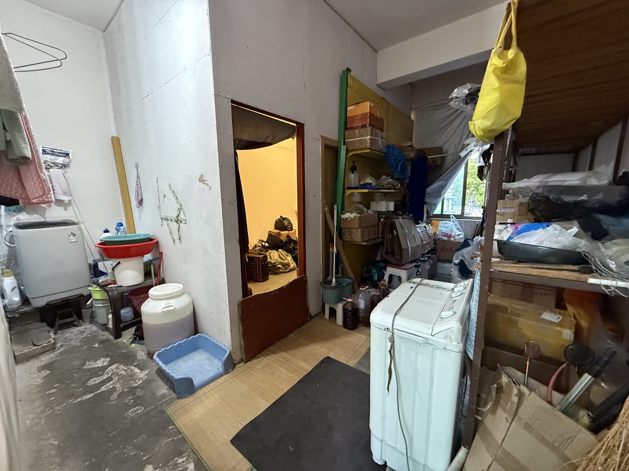 月租两千+ 奉贤新奉公路双开沿街旺铺转让！背靠工业园酒店对面-9