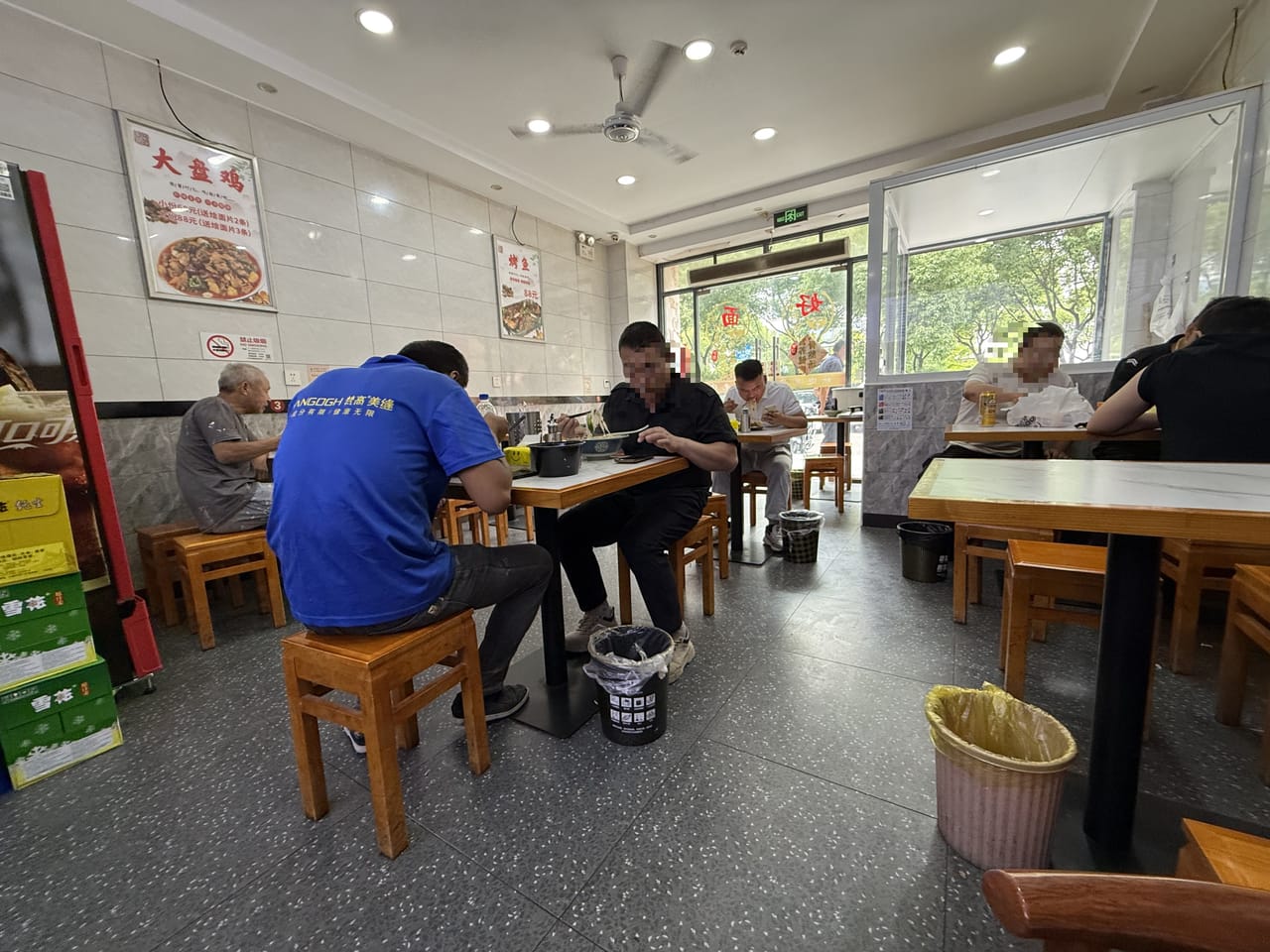 个人急转！浦东三林热闹商圈餐饮店！带燃气可外摆小区居民密集-4