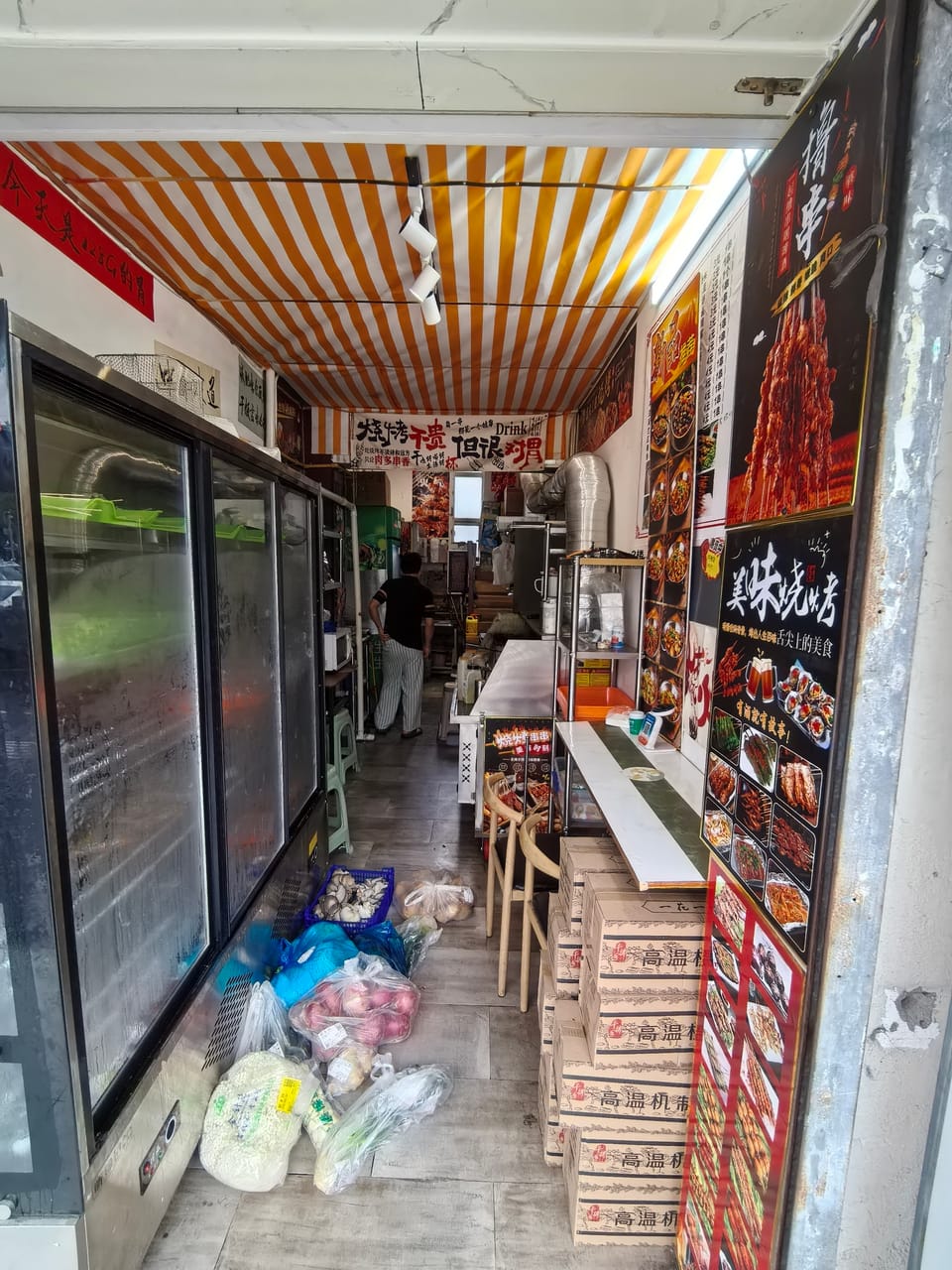 金平路旺铺转让！可堂食可外带，多小区环绕，人流量密集！