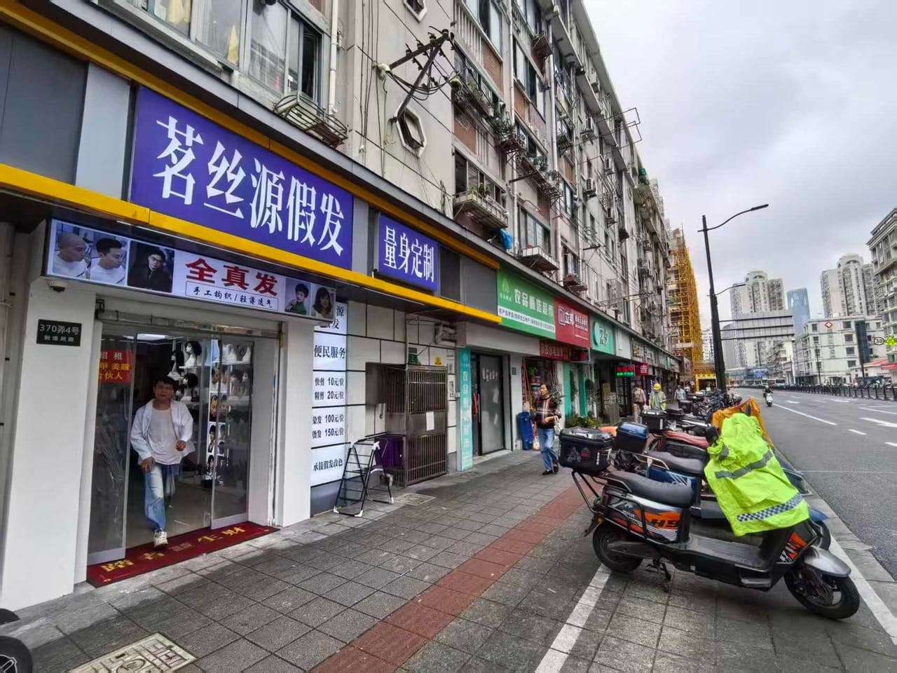 斜土路旺铺分租，商圈成熟，多小区环绕，人流量大，无转让费-4