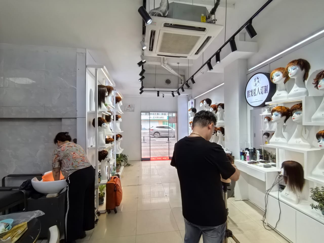 斜土路旺铺分租，商圈成熟，多小区环绕，人流量大，无转让费-2