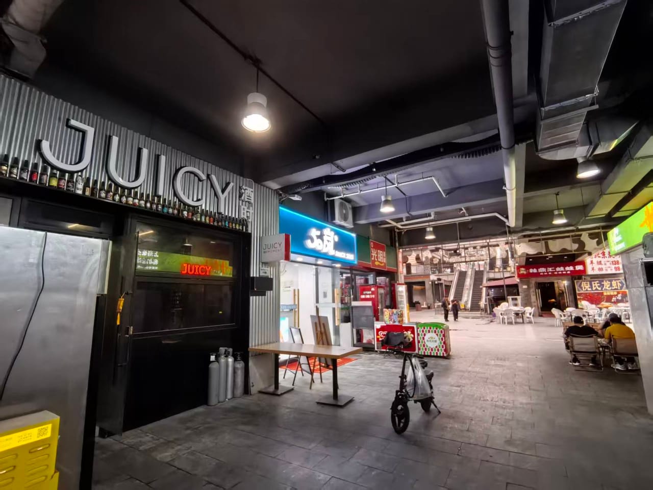 嘉定区江桥老街虞姬墩路餐饮小酒馆转让！六年老店客源稳定-7