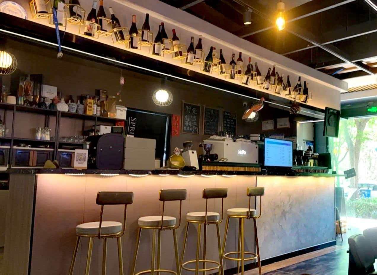 宝山区淞塘路商务楼沿街餐饮店转让！有燃气可重餐饮 人流量大-3