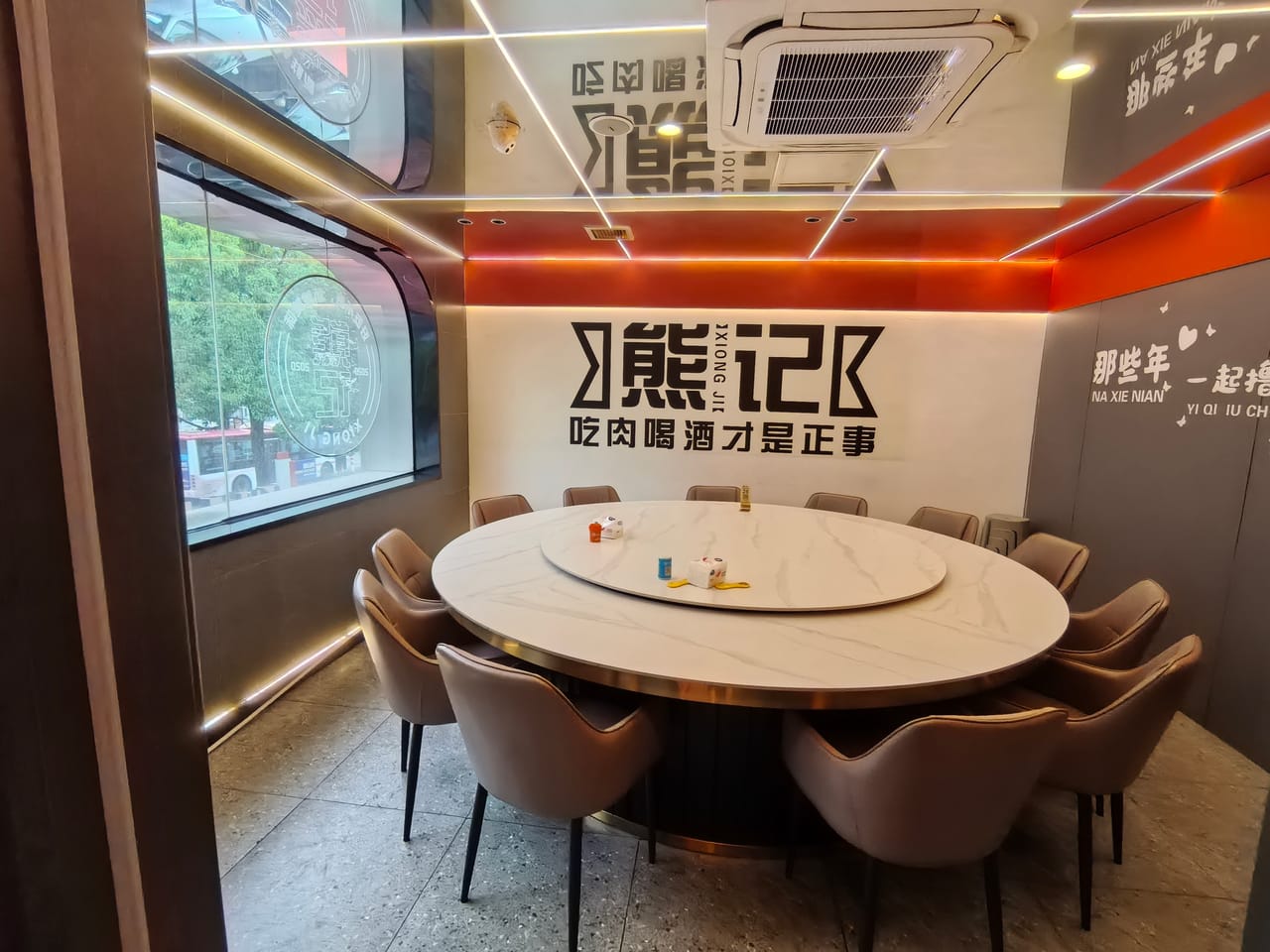 盈港东路旺铺转让！门头宽，带独立包间，不限业态，人流量大-3