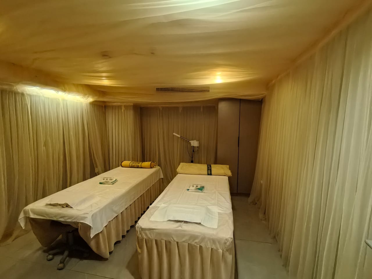 政旦东路美容院转让！商圈成熟，消费稳定，带包间，位置佳-3