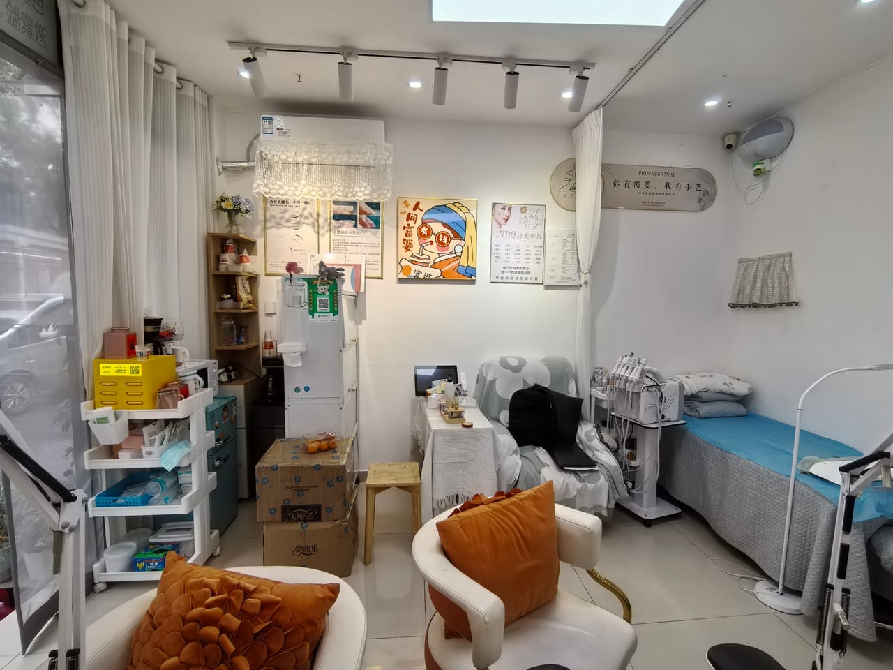 益江路美甲店转让！多小区分布，人流量大  租金压力小位置佳-4