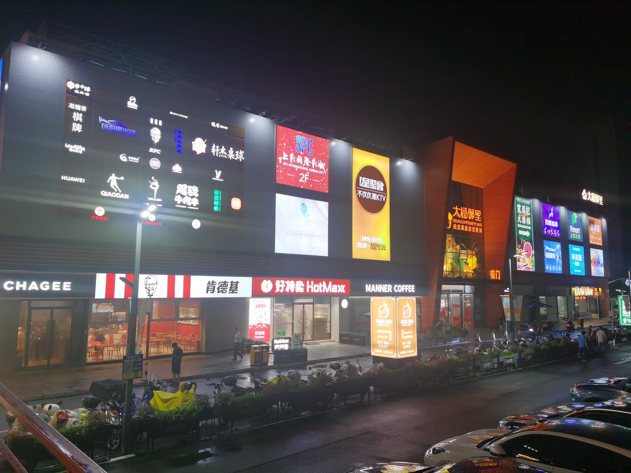 松江区岳阳荣乐中路纯一楼双开餐饮店转让！带品牌接手可做-7
