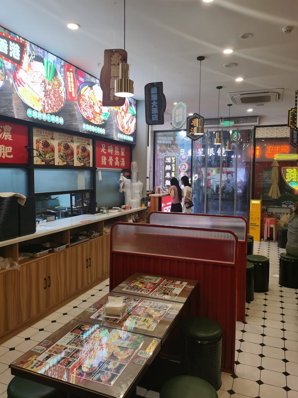 松江区岳阳荣乐中路纯一楼双开餐饮店转让！带品牌接手可做-5