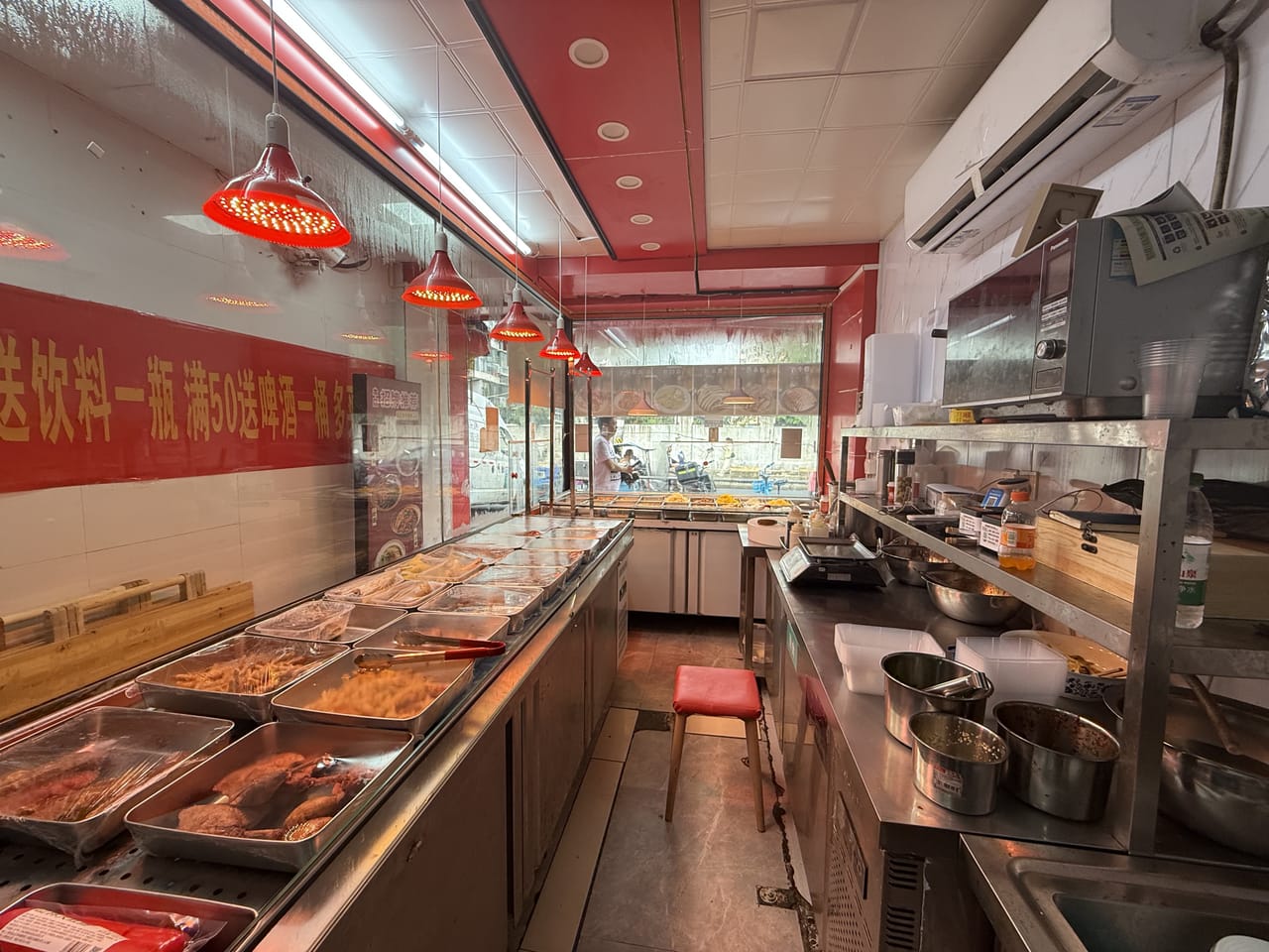 闵行七宝镇航中路菜市场熟食店转让！带阳台可住成熟商圈人流大-2