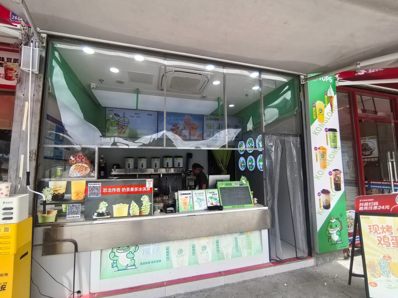 金海路旺铺转让！餐饮氛围浓郁，外卖商圈成熟，人流量大位置佳-2