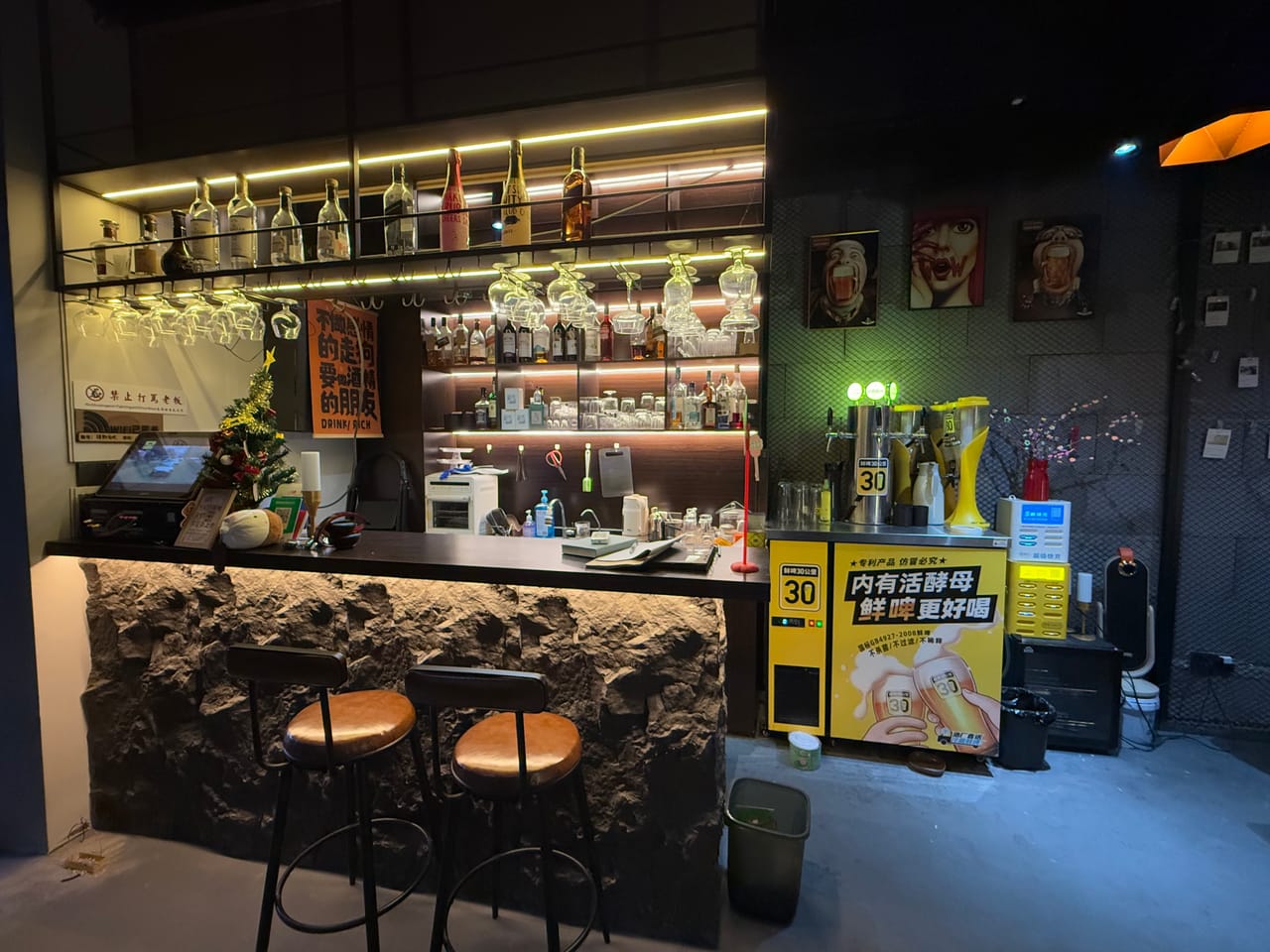 松江九亭沪松公路地铁口小酒馆转让！成熟商圈消费稳定周边园区-5