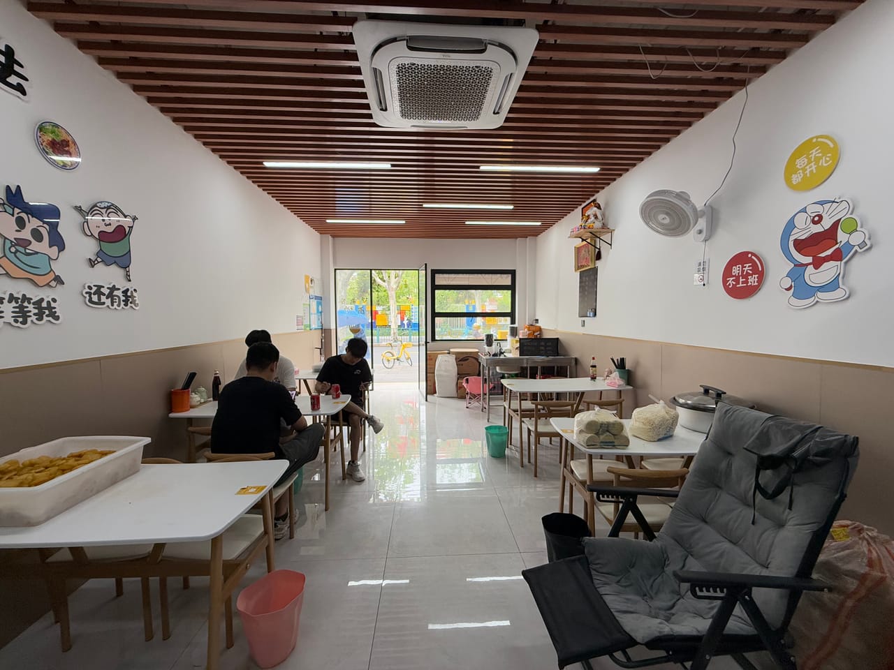 浦东区云台路十字路口餐饮旺铺空转！无业态限制对面学校小区多-4