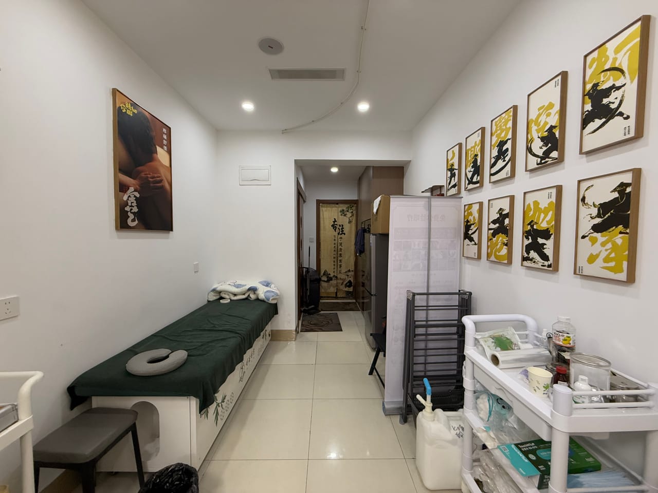 浦东区三林路足浴修脚店转让！成熟社区配套四所学校人气旺-3