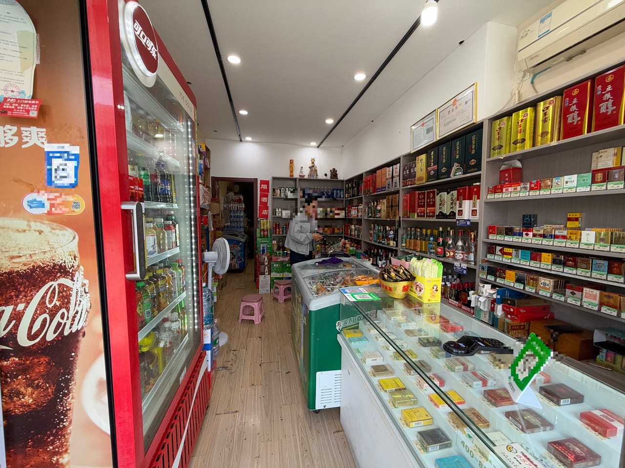 奉贤区北虹路 奉浦街道超市便利店转让！带证 有公寓学校厂区-3