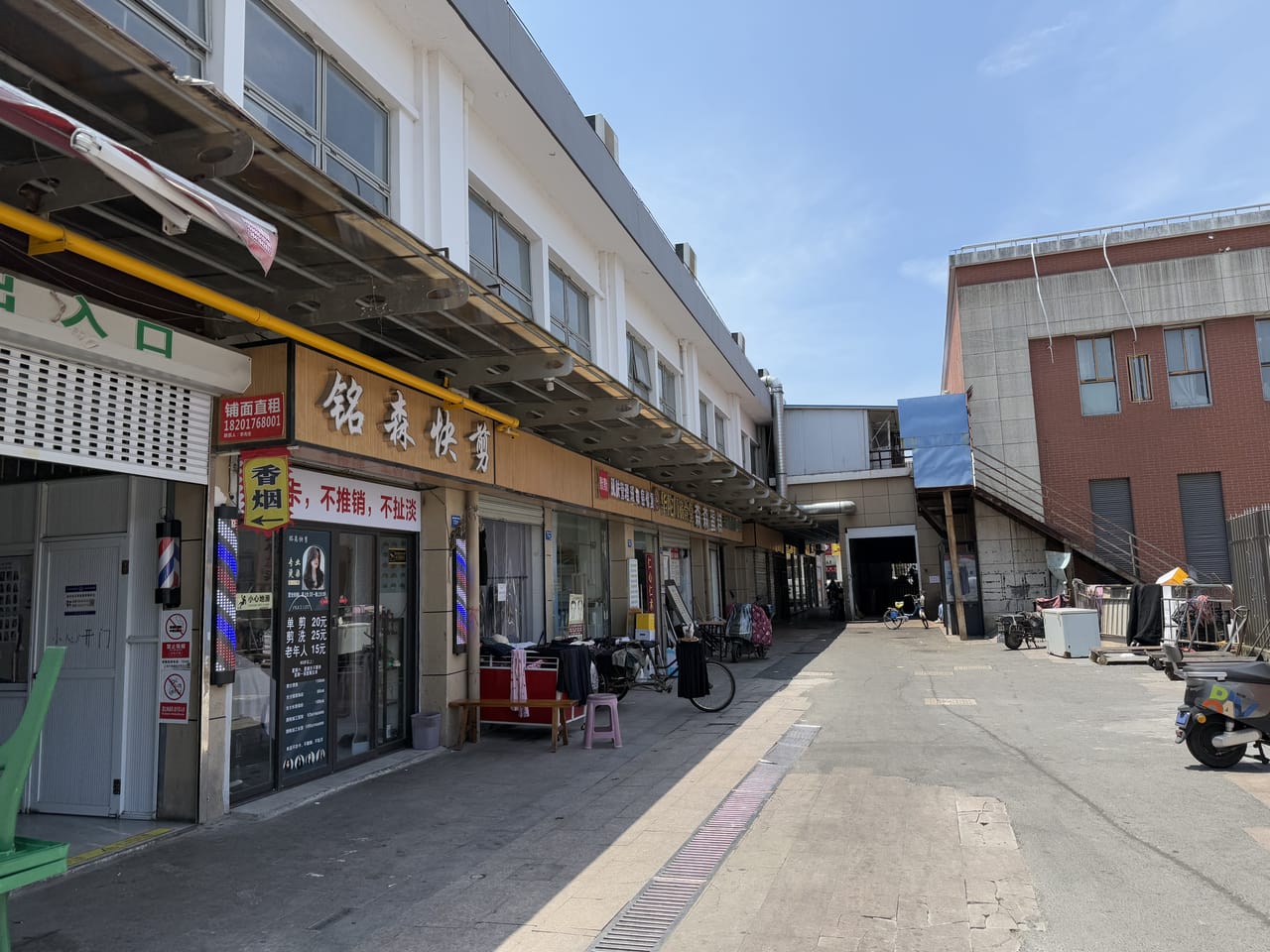 月租两千多 浦东区高东镇菜场沿街店转让！无业态限制商圈成熟-8